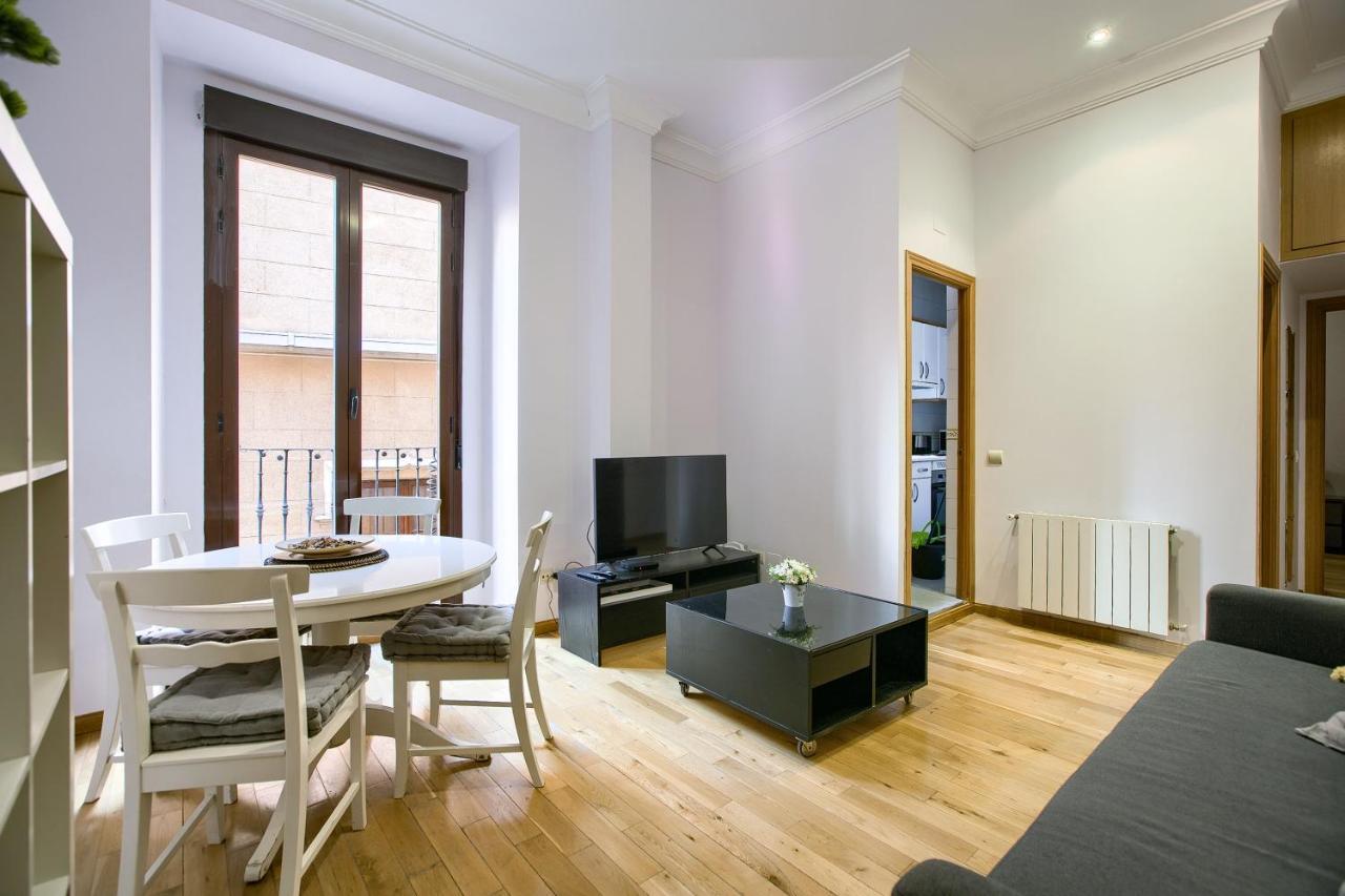 מדריד Apartamento En Centro Historico מראה חיצוני תמונה